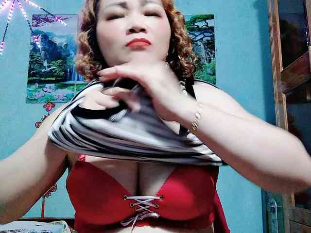 Linhanhsex2k webcam