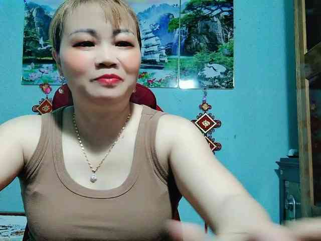Linhanhsex2k webcam