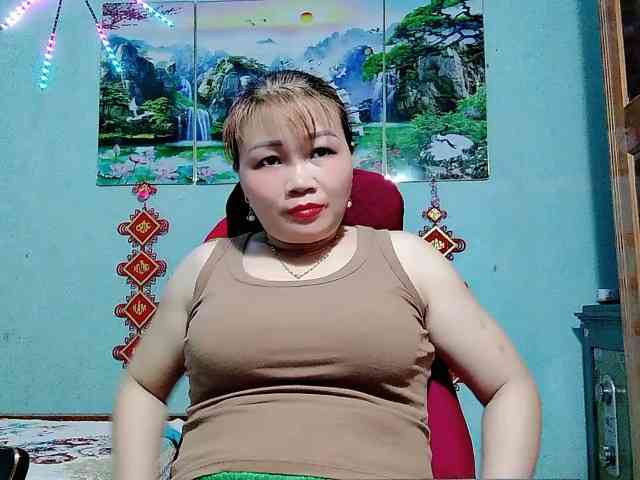 Linhanhsex2k webcam