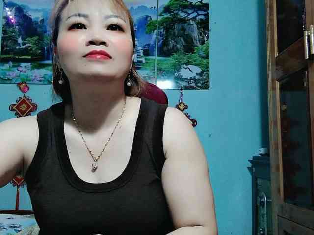 Linhanhsex2k webcam