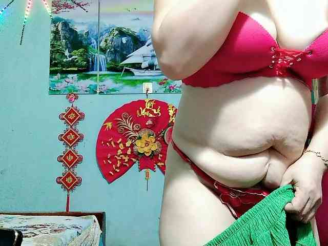Linhanhsex2k webcam