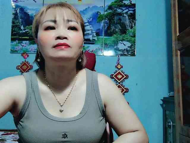 Linhanhsex2k webcam