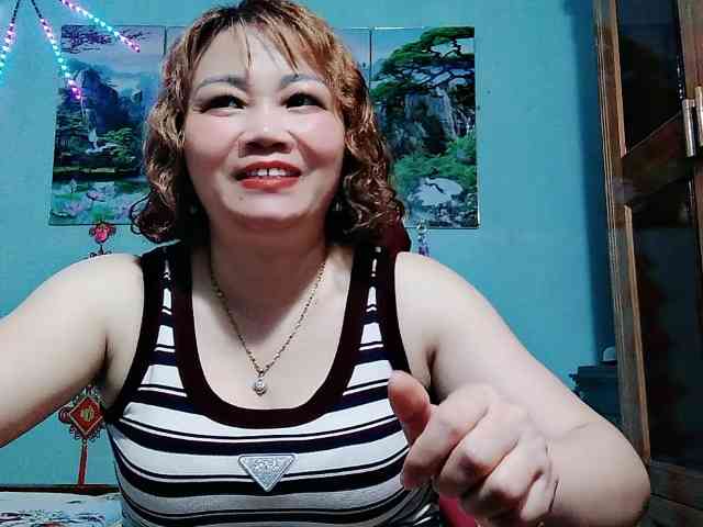Linhanhsex2k webcam