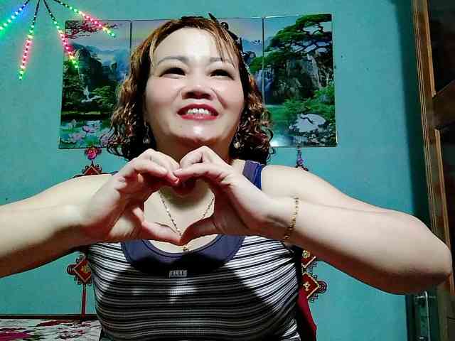 Linhanhsex2k webcam