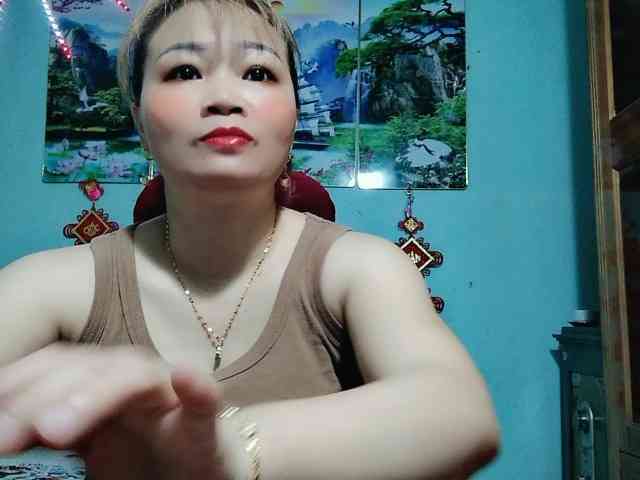 Linhanhsex2k webcam