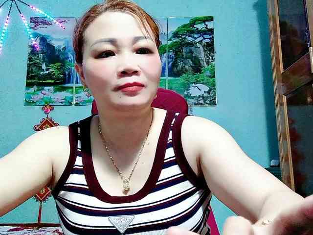 Linhanhsex2k webcam