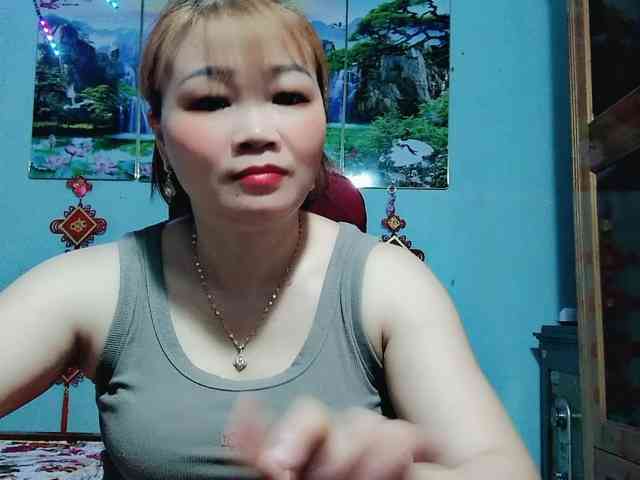Linhanhsex2k webcam