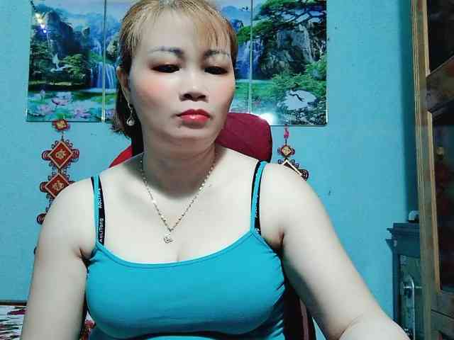 Linhanhsex2k webcam