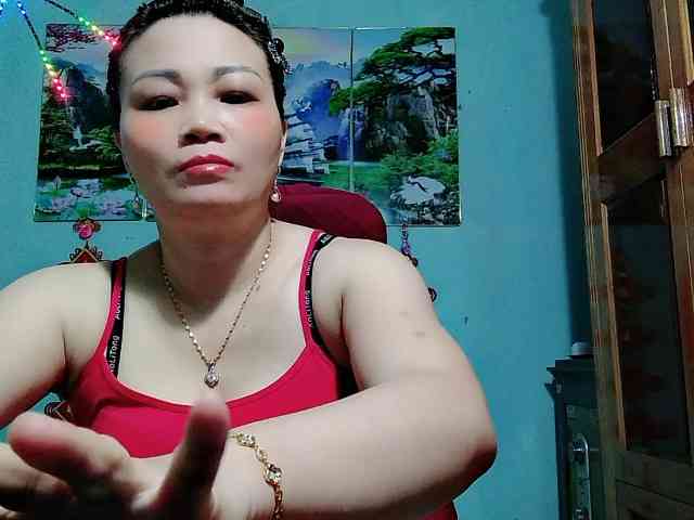 Linhanhsex2k webcam