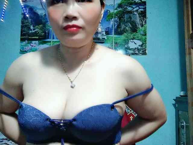Linhanhsex2k webcam