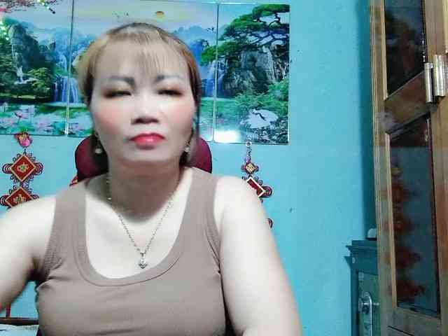 Linhanhsex2k webcam