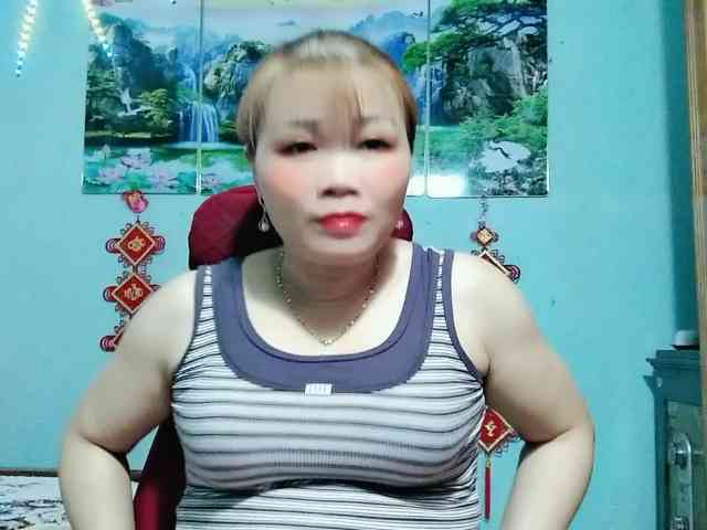 Linhanhsex2k webcam