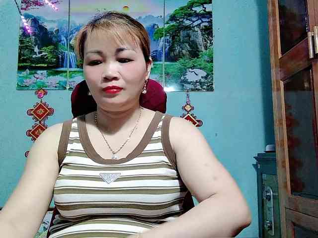 Linhanhsex2k webcam