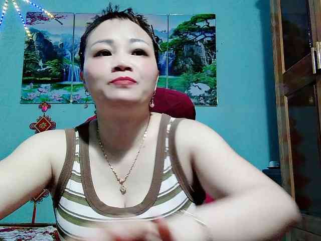 Linhanhsex2k webcam