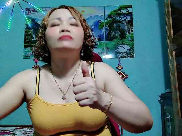 Linhanhsex2k webcam