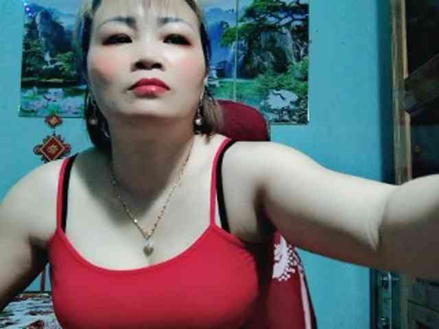 Linhanhsex2k webcam