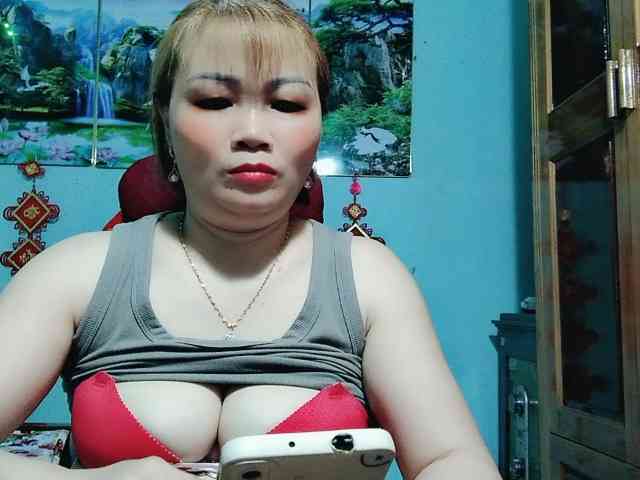 Linhanhsex2k webcam