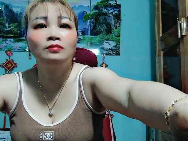 Linhanhsex2k webcam