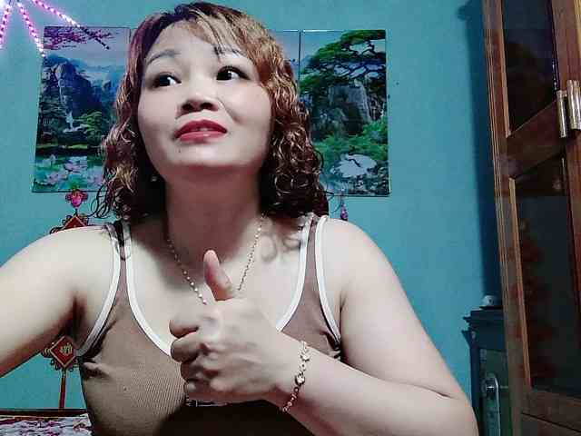 Linhanhsex2k webcam