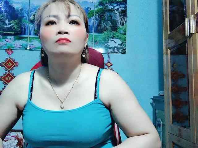Linhanhsex2k webcam