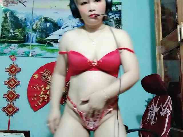Linhanhsex2k webcam
