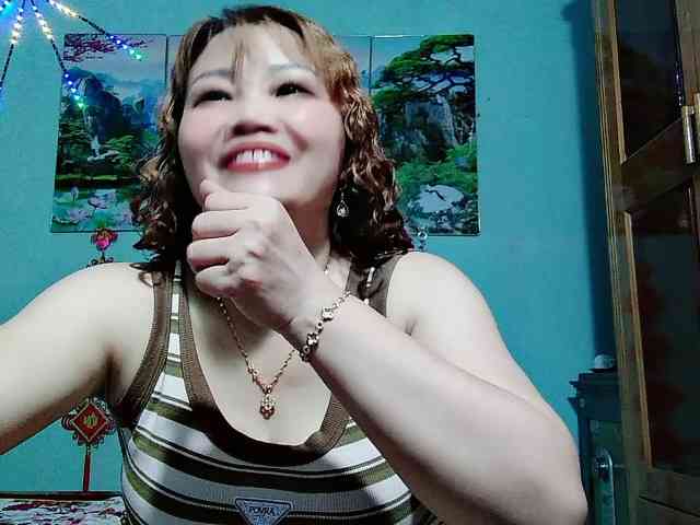 Linhanhsex2k webcam