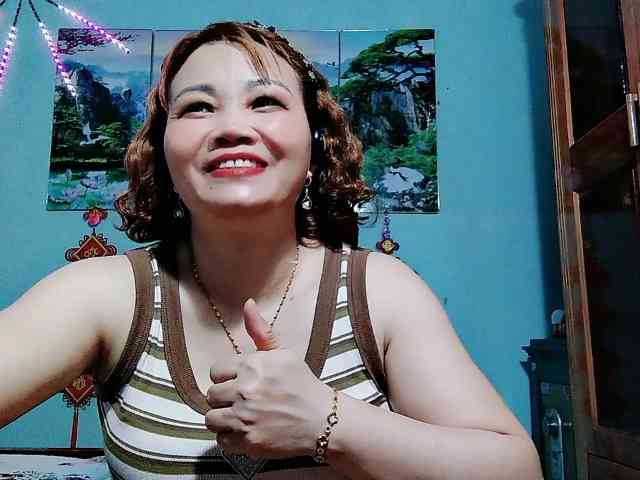 Linhanhsex2k webcam