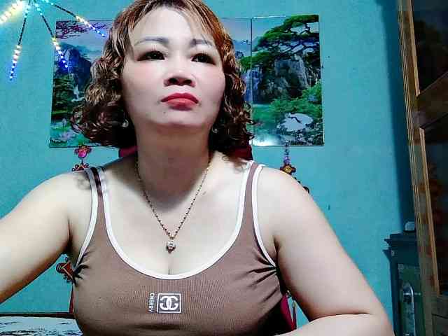 Linhanhsex2k webcam