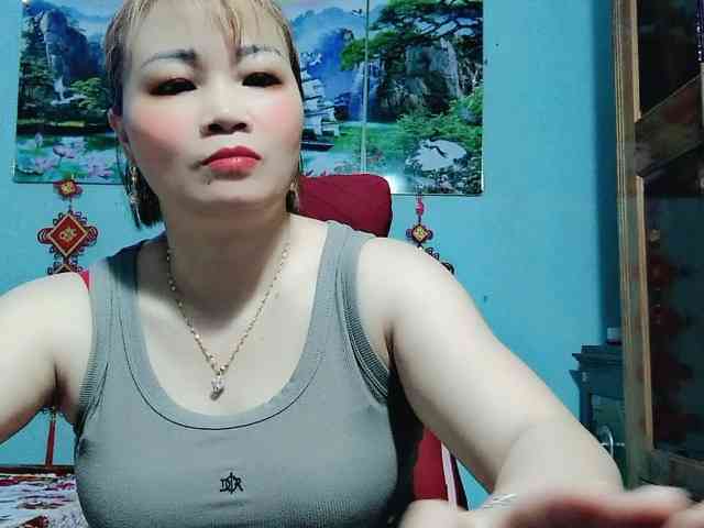 Linhanhsex2k webcam