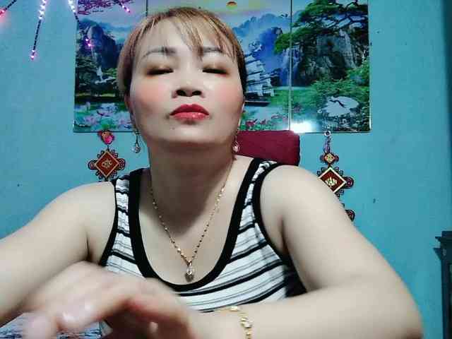 Linhanhsex2k Live Webcam on BongaCams