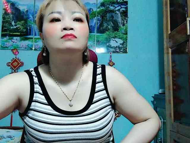 Linhanhsex2k webcam