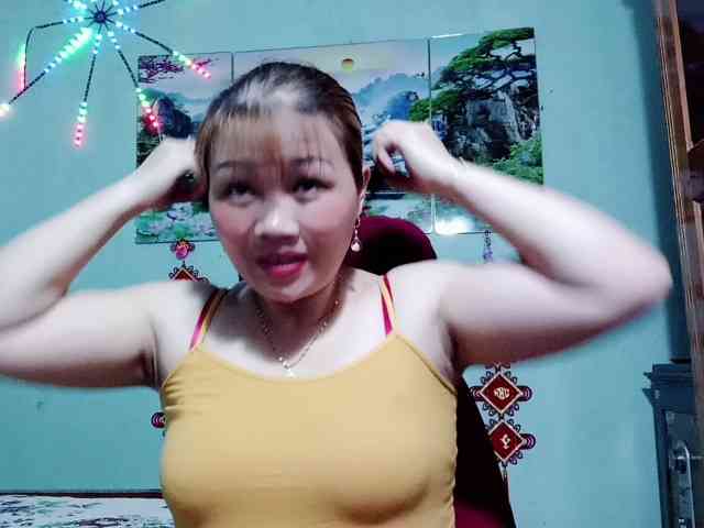 Linhanhsex2k webcam