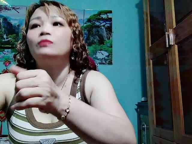 Linhanhsex2k webcam