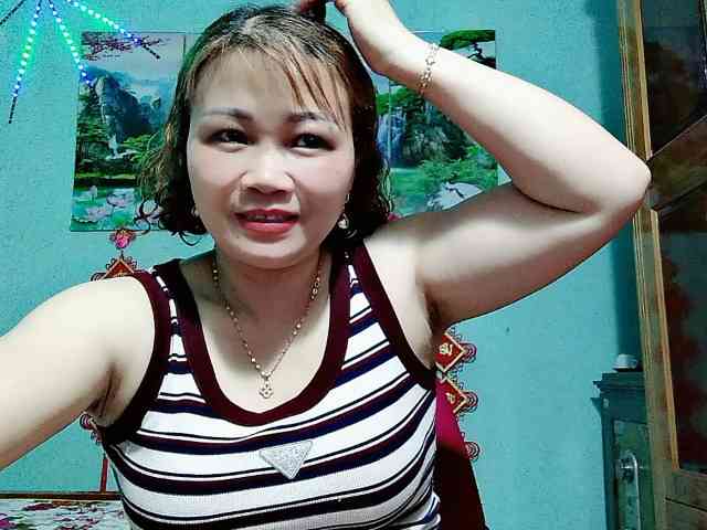 Linhanhsex2k webcam
