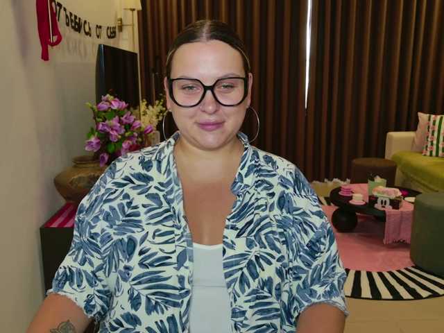 EvaPuffy live cam on BongaCams