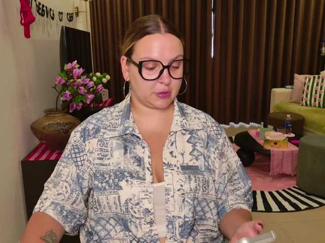 EvaPuffy live cam on BongaCams