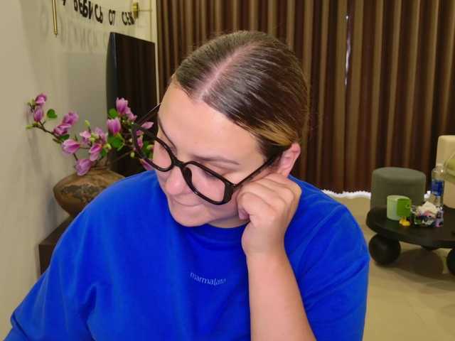 EvaPuffy live cam on BongaCams