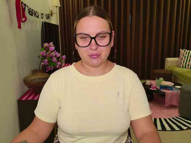 EvaPuffy webcam