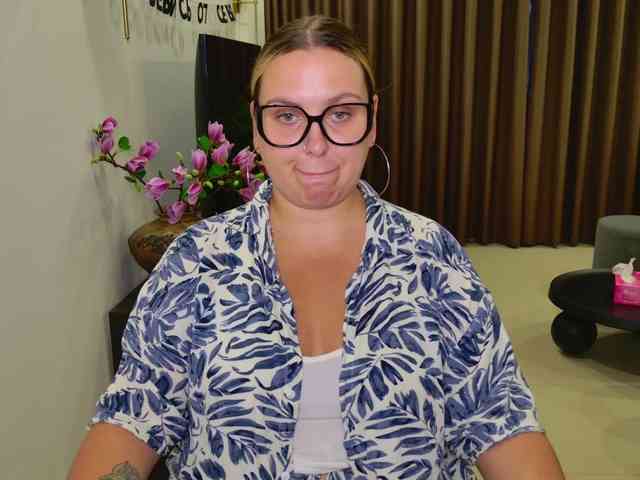 EvaPuffy EvaPuffy