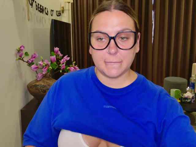 EvaPuffy webcam