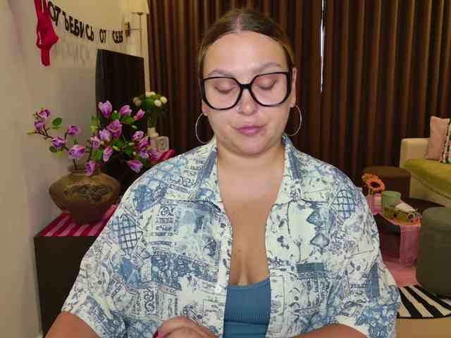 EvaPuffy webcam