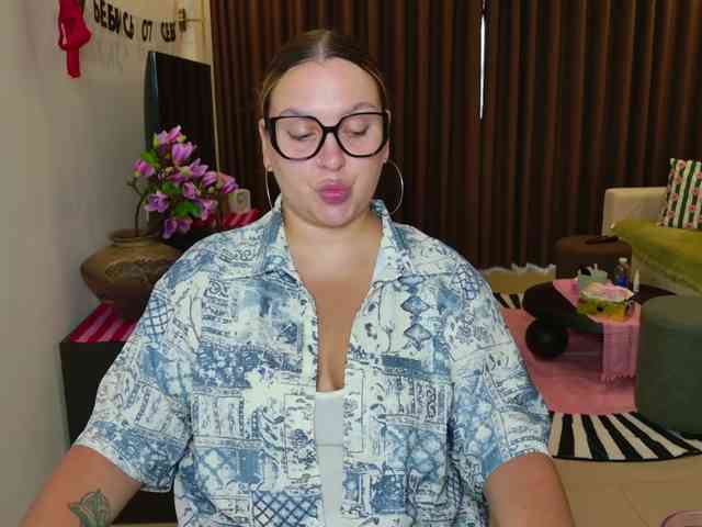 EvaPuffy webcam