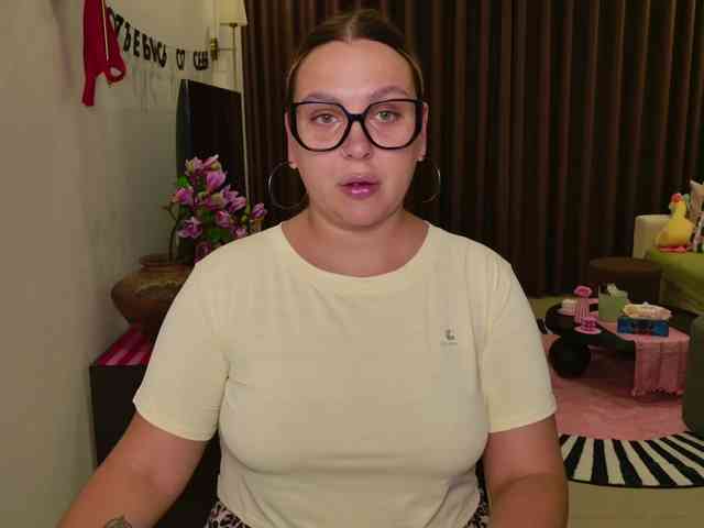 EvaPuffy webcam