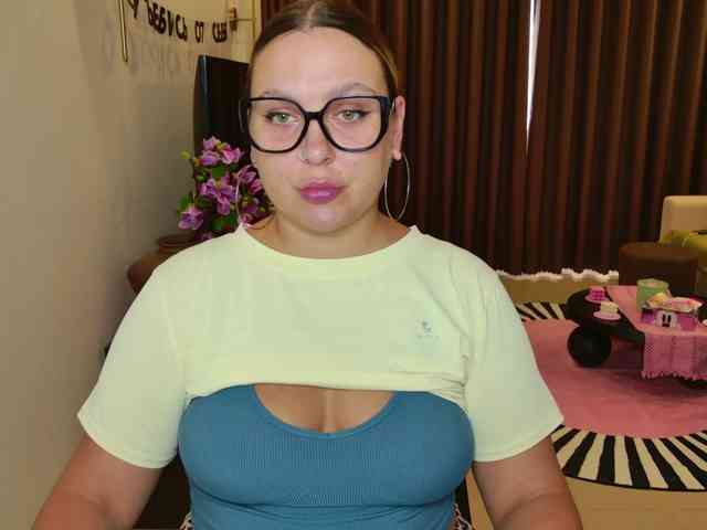EvaPuffy webcam