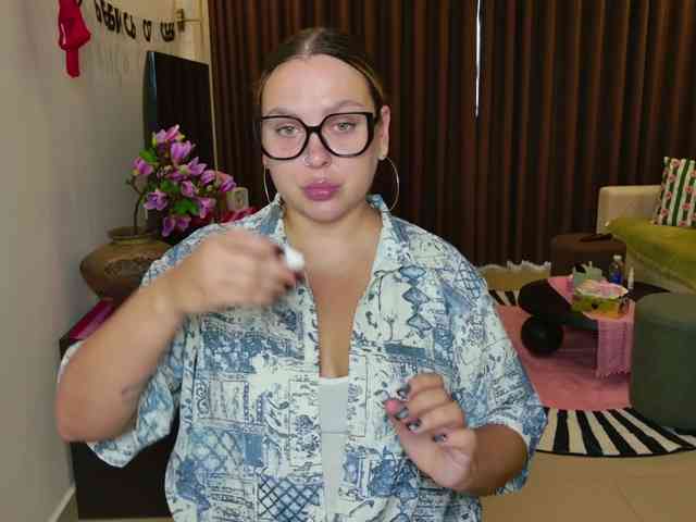 EvaPuffy webcam