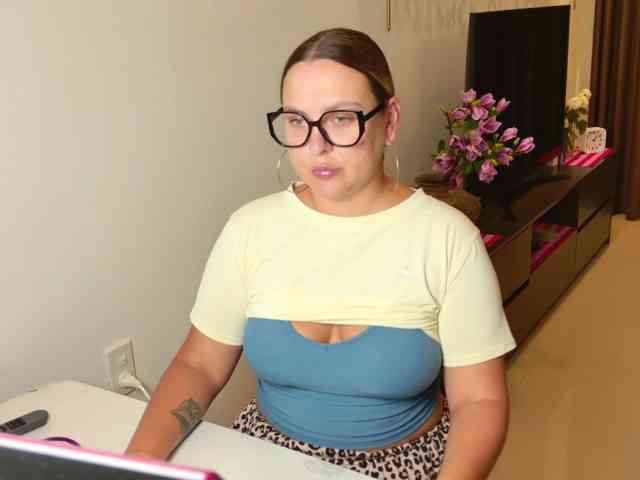 EvaPuffy webcam