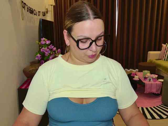 EvaPuffy webcam
