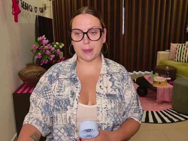 EvaPuffy webcam