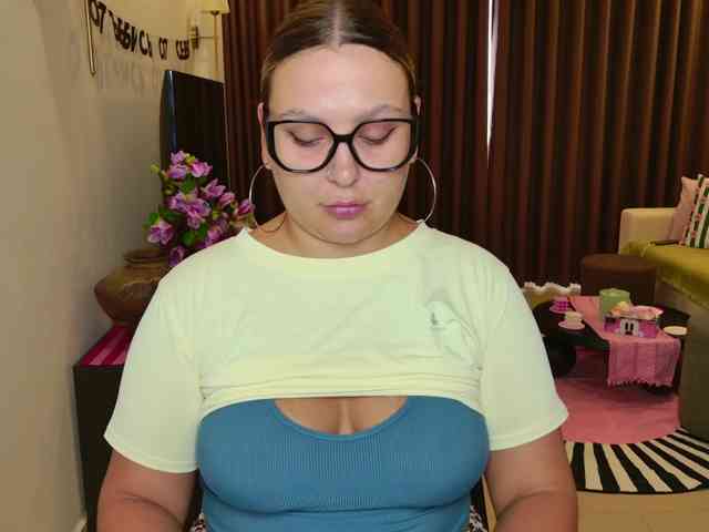 EvaPuffy webcam