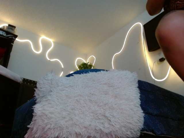 saramorales1 live webcam show